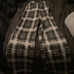 Black and white jumpsuit!